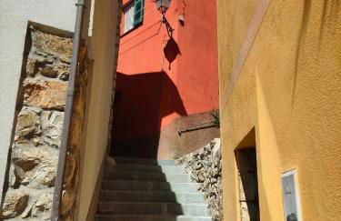 Appartamento tra le Cinque Terre, Camogli e Portofino con scorcio mare all'orizzonte - Foto 35