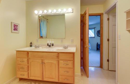 Lockes Glen - Lakefront Geneva Getaway with Dock! - Foto 18