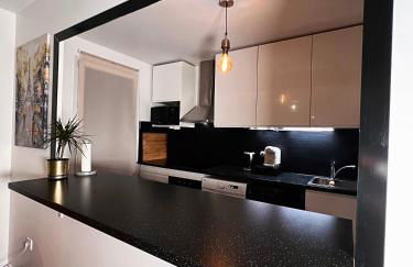 SSP Suites- Cosy & Bel appartement 4 pièces 3 chambres 90M2 avec balcon - Foto 13