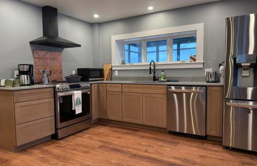 Lakefront Farmhouse for Family Gatherings - Foto 15