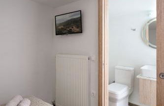 Niki Mountain House - Photo 28