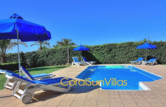 Nature - Direct To Sandy Beach, Impressive Villa, Quiet Area - Foto 30