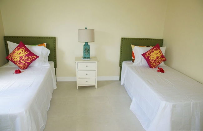 Ocho Rios Villa at Coolshade VI - Photo 4