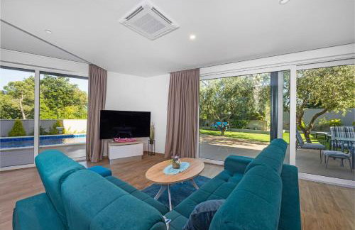 Villa Pinus - Private Pool, Jacuzzi, Game Room - Foto 20