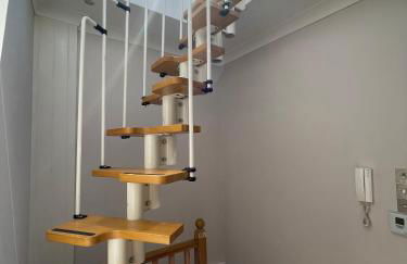 Sunny 2 bedroom, 2 bathroom Apartment with Rooftop in Central London - Photo 15