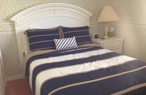 117 Cocoa Beach Club Direct Oceanfront Next to Pier, Dog Friendly! - Foto 3