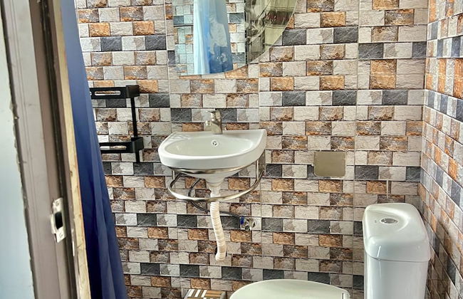 ES Homes-2Bedroom Apartment at Achimota - Photo 17