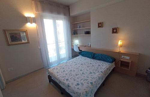 Trilocale in centro vicino al parco Monte Urpinu - Foto 2