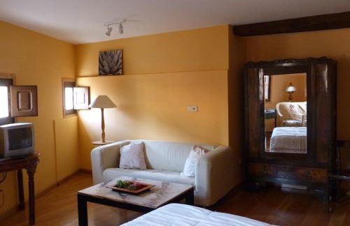 La Antigua Fonda De Villel - Foto 2