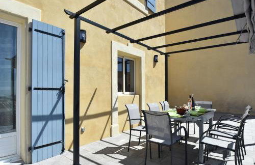 Peaceful Poolside Escape - Foto 23