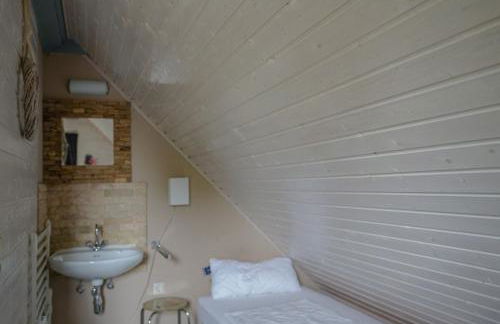 Ferienhaus "Gestiefelter Kater" am See im Bergland - Photo 19