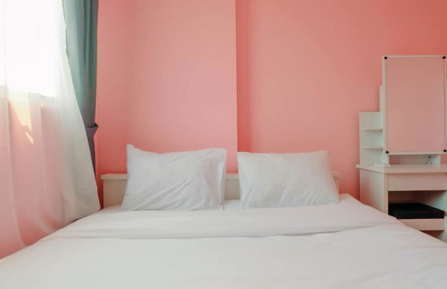 Homey and Stylist 1BR Gading Icon Apartment - Photo 2