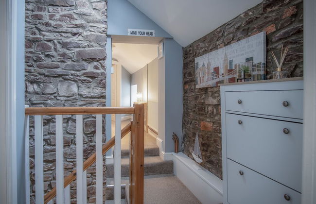 Fletcher Coach House - 3 Bedroom Cottage - Pendine - Photo 33