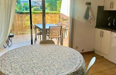 Appartement Hélène 200m plage, piscine et terrain de tennis - Photo 5