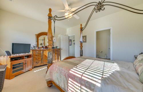 6 Mi to Charlotte Motor Speedway Home with Fire Pit - Foto 14