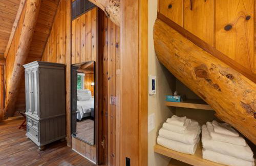 Riverside Retreat - Photo 42