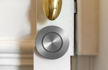 LV2 Au cœur de l'Avenue des Champs-Elysées Arc de Triomphe - Photo 18