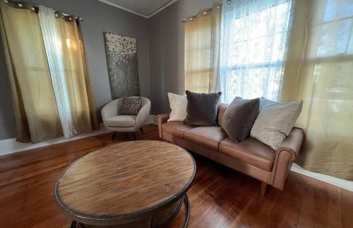Timelessly restored home - entirely yours to enjoy - Foto 28