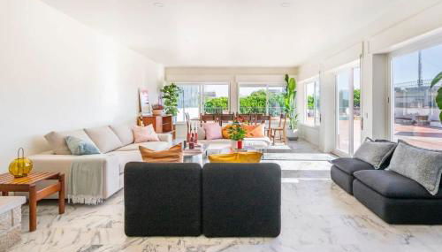 Big apt 4beds with terrace, 15 mins to Lisbon - Foto 2