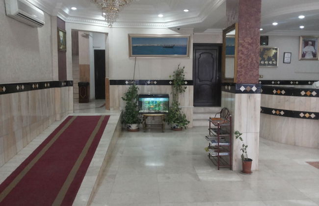 Gulf Hotel Apartment - Photo 2