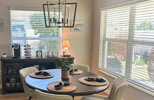 Private Lanai and Pool Access Home in the Villages! - Foto 8