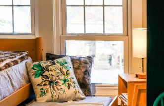 CRAFTSMAN UPSTAIRS with impressive attic! - Foto 6