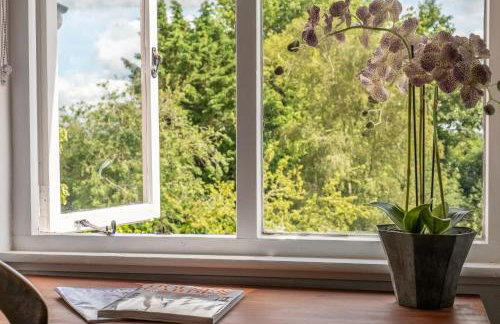 Brimming with Medieval charm - Weavers Cottage - Foto 32