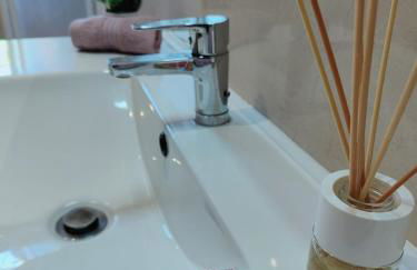 HAPPY HOLIDAYS - Photo 24