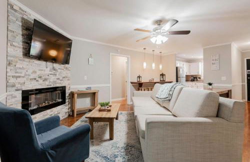 Dutch Creek Cottage- 10 mins to Lake Murray! - Foto 1