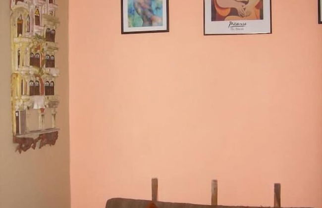 Aparthotel in Havana - Photo 2