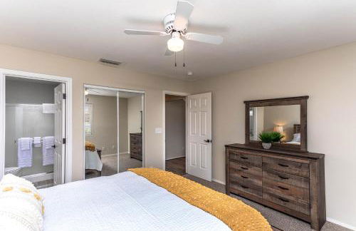 HavaLovely Stay - Pool . Smart TV . Central - Foto 25