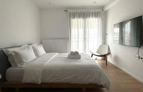 On the Edge - Suites & Apartments - Photo 58