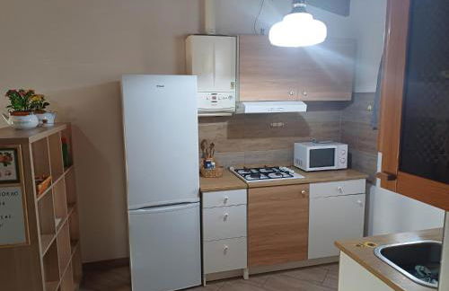 CASCINA LEGNAGO trilocale a 6 chilometri da SALO' - Foto 26