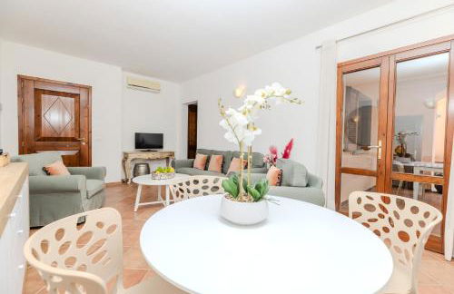 SPLENDIDO APPARTAMENTO SAN TEODORO La Suaredda - Foto 19