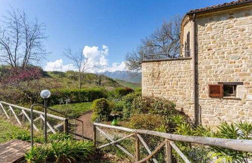 Luxury Villa with Pool, Stunning Location - Foto 34