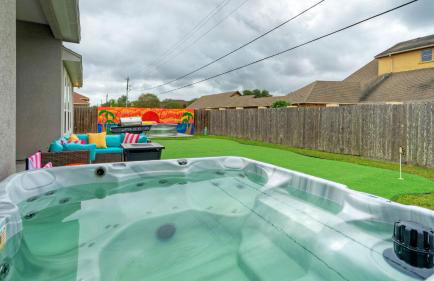 Graford by Avantstay Hot Tub, Firepit, Mini Putt - Foto 89