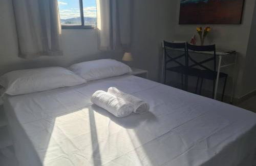 Kitnet 301 centro linda vista por sol com tv smart e ar - Foto 16