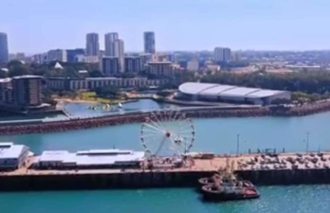 Urbanretreat Modern Outdoor Dining Backyard - Foto 24