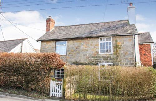 Cheerful, bright, cosy period cottage with hot tub - Foto 6