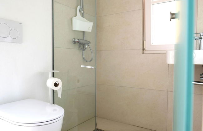 Elegant Loule Mansion With Pool - Photo 18