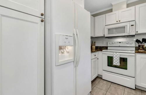 Spacious Mountain Retreat with Bonus Game Room Near Asheville, Barnardsville, NC - Foto 34