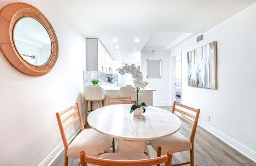 Coastal Escape Walk to Beach Pool and Gym - Photo 3