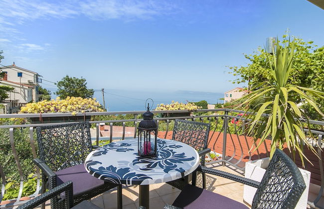 Stone House in Podgora With Sea Views - Photo 34