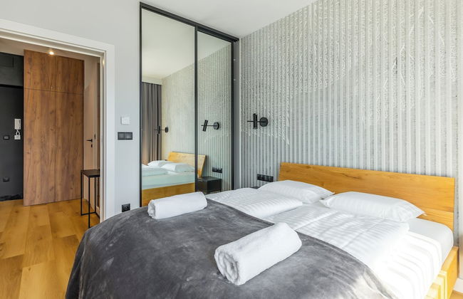 RentPlanet - Orlik Residence - Photo 12