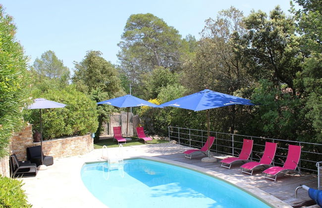 Holiday Home With Large Garden and Pool - Foto 1