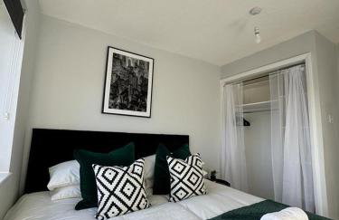 Apartment Close to the Studios - Foto 1