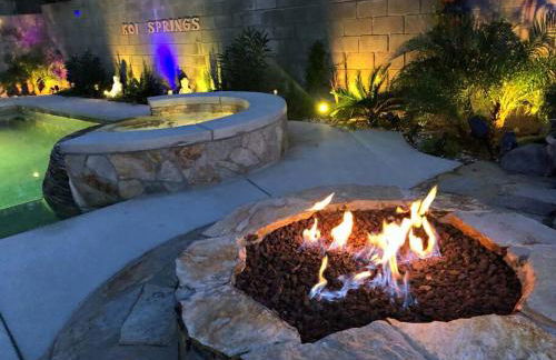 Mineral Saltwater Solar heated Pool & Spa Oasis with mountain views and Koi pond - Foto 20