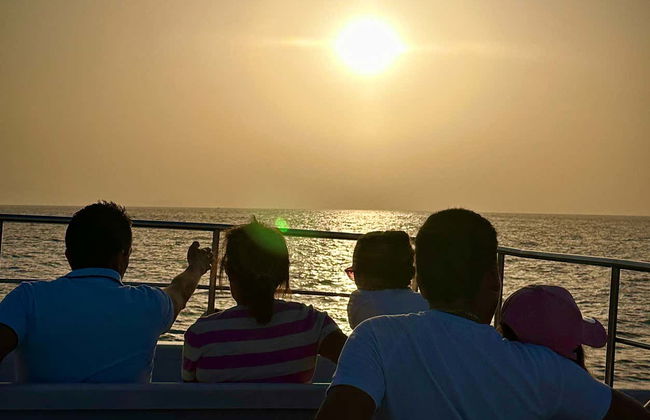 San Sebastian Coast Catamaran Trip - Foto 11