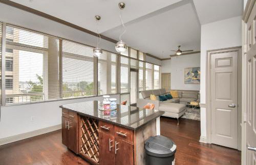 Skyline King Beds Retreat 2BR 2BA Near NRG Medical Center Galleria Mall - Foto 29