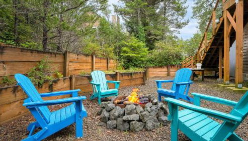 Buttercup Bay Hideaway by AvantStay Cozy Escape w Fire Pit Walk to Beach - Foto 3, Other